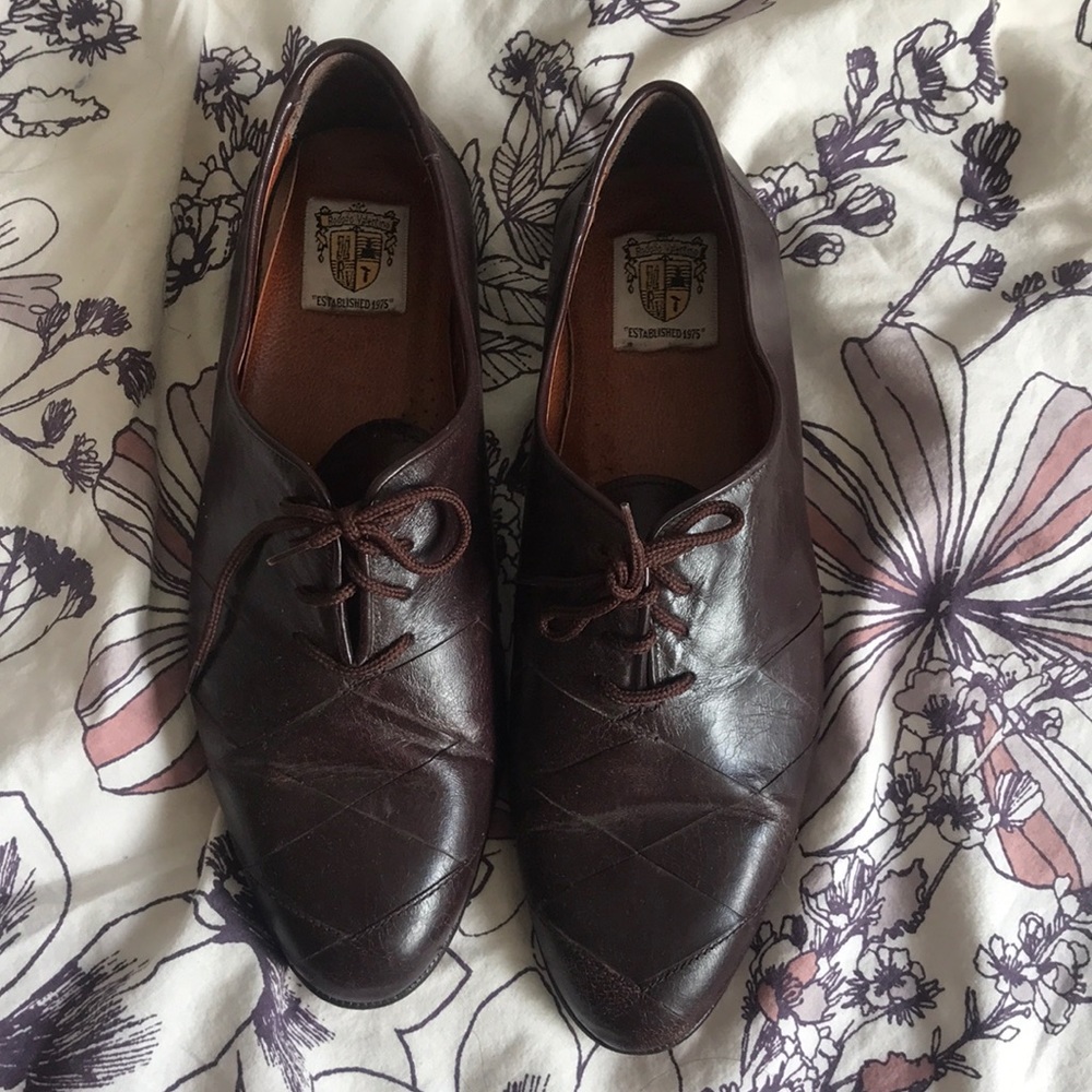 Female vintage dress shoes
